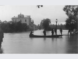 Hochwasser 1899 im Bereich Kufsteiner Straße